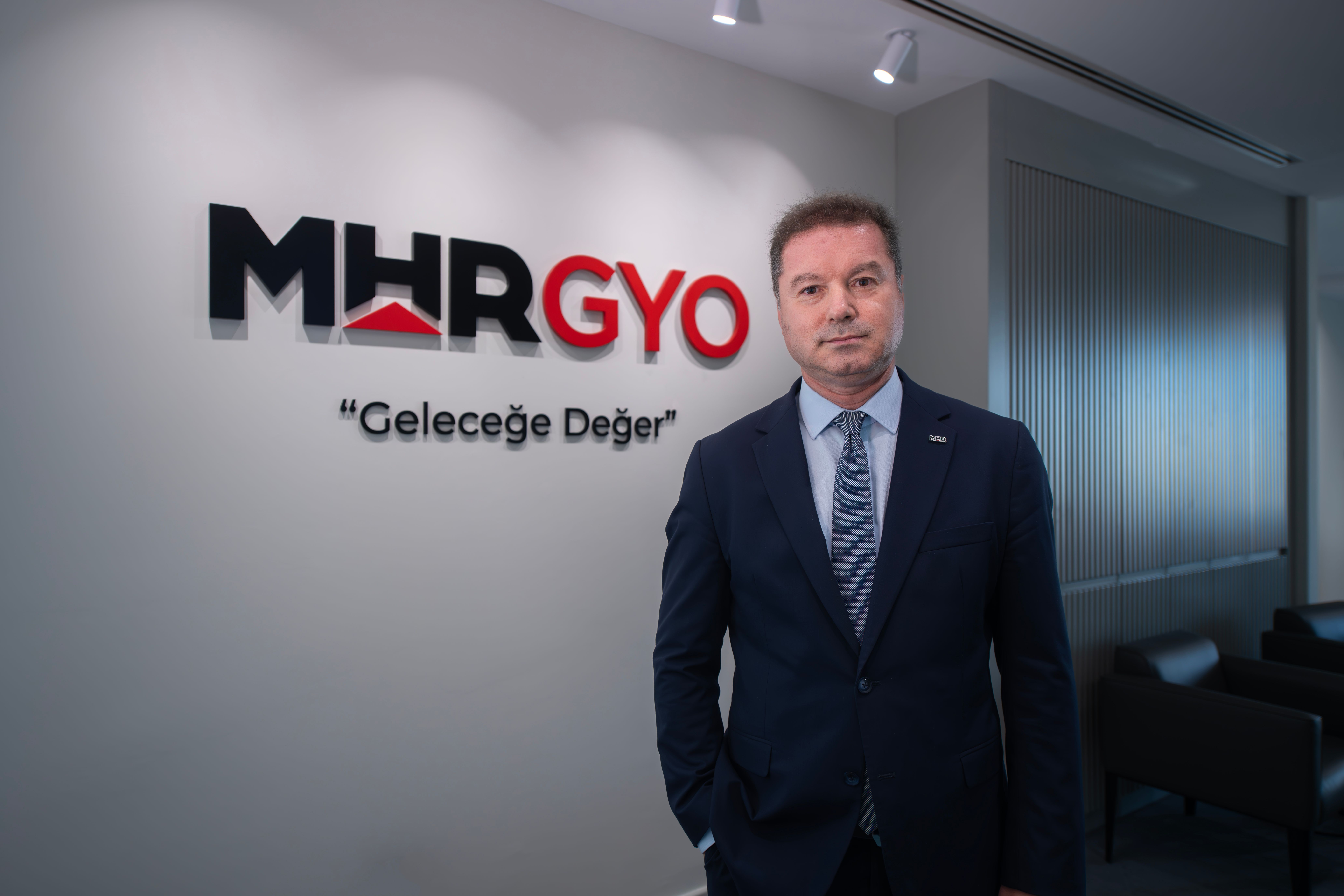 MHR GYO announced a profit of 489 million TL.
