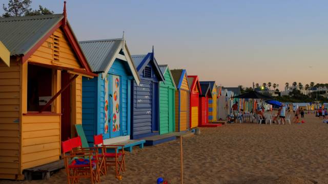 Brighton Sahili’ndeki ahşap kabinler, 1900’lerde kadınların üst değiştirme ihtiyacı için inşa edilmiş. 