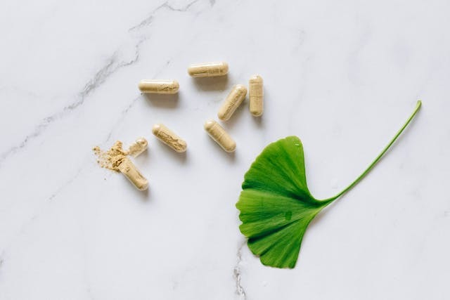 Vegan beslenmenin en büyük zararı, fizyolojik ve psikolojik açıdan bedenimize sayısız faydası bulunan vitamin ve mineralleri yeteri kadar alamamak.