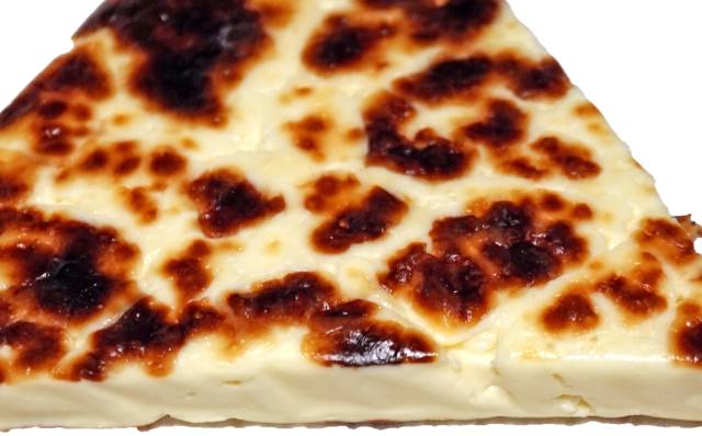 Squeaky Cheese Finlandiya’ya özgü bir peynir türü. 