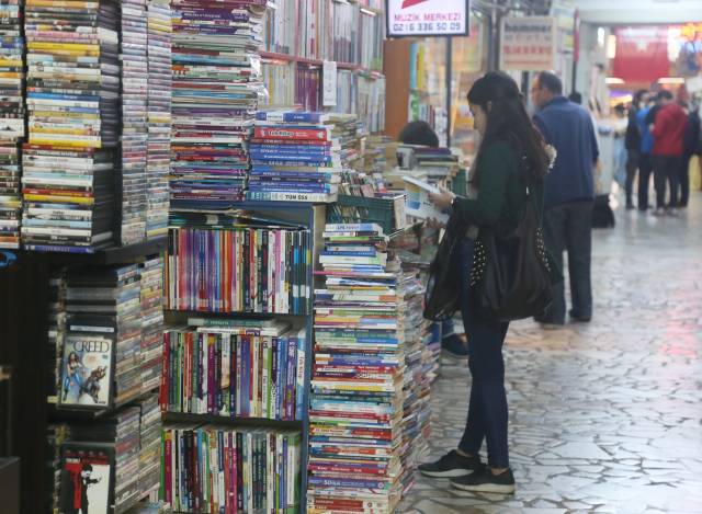 Sahaflar, kitap kurtlarının en sevdiği duraklardan.../Fotoğraf:Cenk Ertekin