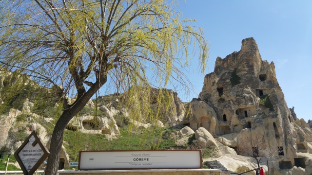 Göreme Açık Hava Müzesi Göreme kasabasının 2 kilometre doğusunda yer alan bir kaya yerleşim yeri.