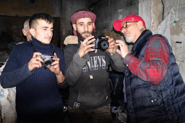 Mustafa Gülek: “Amacım salt meslek olarak fotoğraf öğretmek değildi. Suriyelilerin topluma katılabilmesini sağlamaktı.”