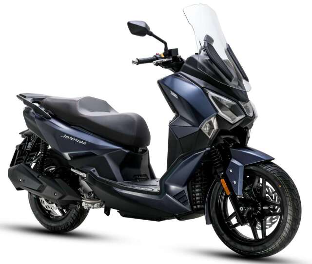 Joyride 300 ve Joyride 16 300 modelleri fuarın iddialı modellerinden. 