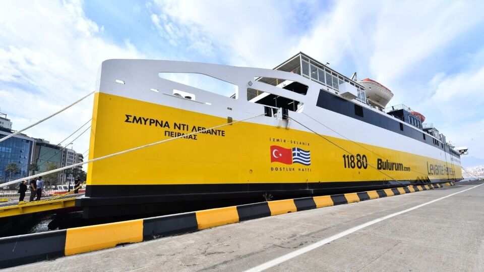 İzmir’den Selanik’e dostluk hattı: Feribot seferleri başladı