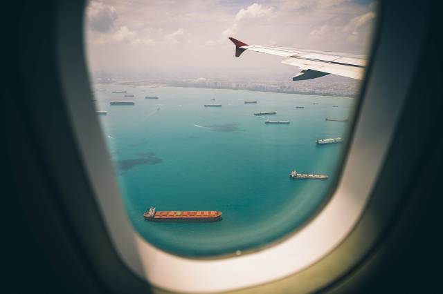 Hava yollarının e-posta bültenlerine üye olmak gibi basit adımlarla “travel hacker”lığa adım atabilirsiniz.