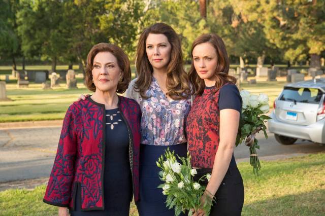 Gilmore Girls’ün en güzel yanlarından biri de üç nesli bir araya getiren bir kadın öyküsü olması.
