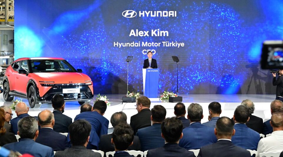 Türkiye elektrikli otomobil üretiminde yeni eşiği geçti