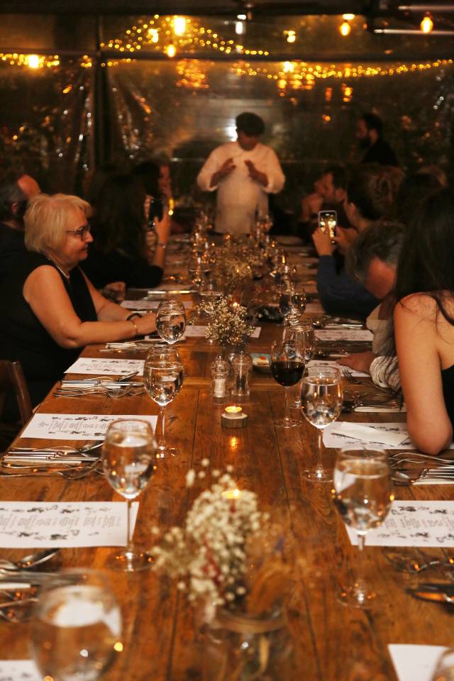 Pop-up dinner etkinliğinden bir kare.