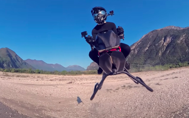 İzleyenleri şaşırtan Volonaut Airbike’ın tanıtım videosunu linkten izleyebilirsiniz: https://www.youtube.com/watch?v=-Fev5M_7Wnw