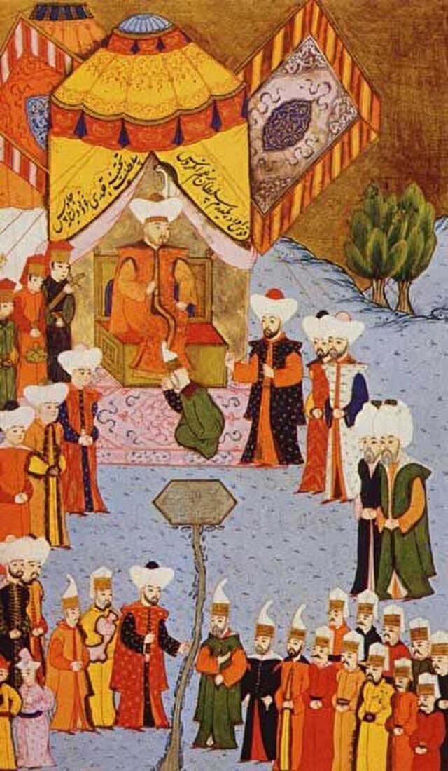  Molla Hüsrev, dersleriyle “Geleceğin Fatihi”ni besledi ve yetiştirdi. 