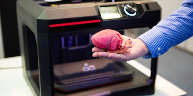 3D biyobaskı gibi gelişmekte olan teknolojiler, gelecekteki insan geliştirme teknolojileri için muhtemel adaylar.