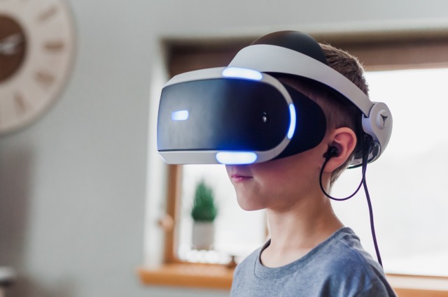 Apple’ın AR gözlüğü el hareketleriyle dokunarak kontrol sağlayacak
