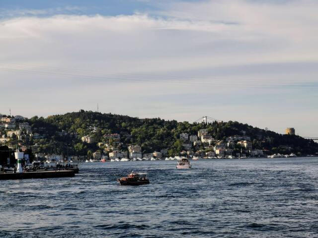 İstanbul’un her iki yakasında, özellikle sahil şeridi boyunca lezzetli balıkçılar bulunuyor. 