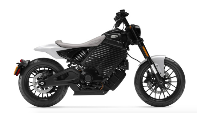 LiveWire S2 Mulholland’ın çevreci ay beyazı modeli, boya kullanılmadan üretilen bir kaplamaya sahip. Ön ve arka çamurluklarında ise CAP Hemp biyo-kompozit kullanılmış.