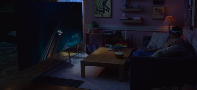 4K ekran özelliklerine sahip Vision Pro’da, Disney+ uygulaması yer alıyor.