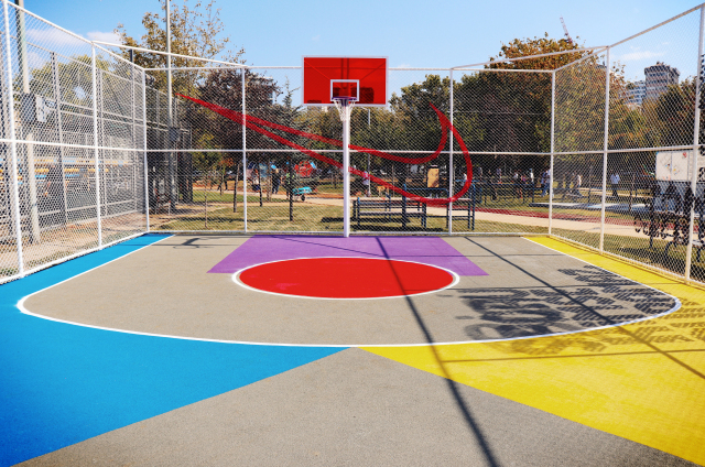 Onaran Marka Nike ve Kadıköy Belediyesi’nin desteği ile gerçekleştirilen, Kalamış Parkı Kolektif Dönüşüm Projesi.