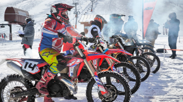 -24 Derecede Yarıştılar; Davraz Moto Snow