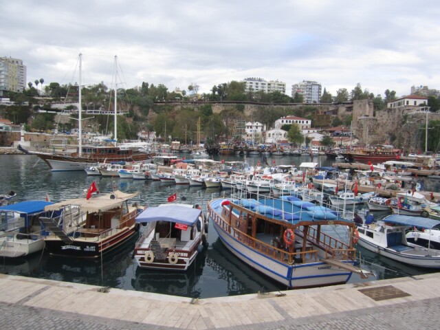 Antalya piyazının en lezzetli hali, tabii ki Antalya’da yenilebilir.