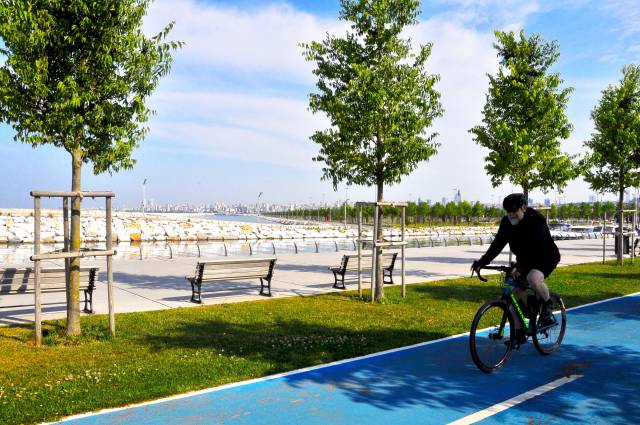 Kadıköy-Pendik Bisiklet Yolu
