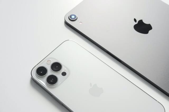 Apple’ın iOS 15.2 güncellemesi, iPhone 6S ve üstü modellerde kullanılabiliyor.