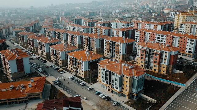  İstanbul’daki toplam riskli konut stoku 1,5 milyon bağımsız bölüm civarında. Bunların önemli bir bölümü öncelikli dönüşüm kapsamında.