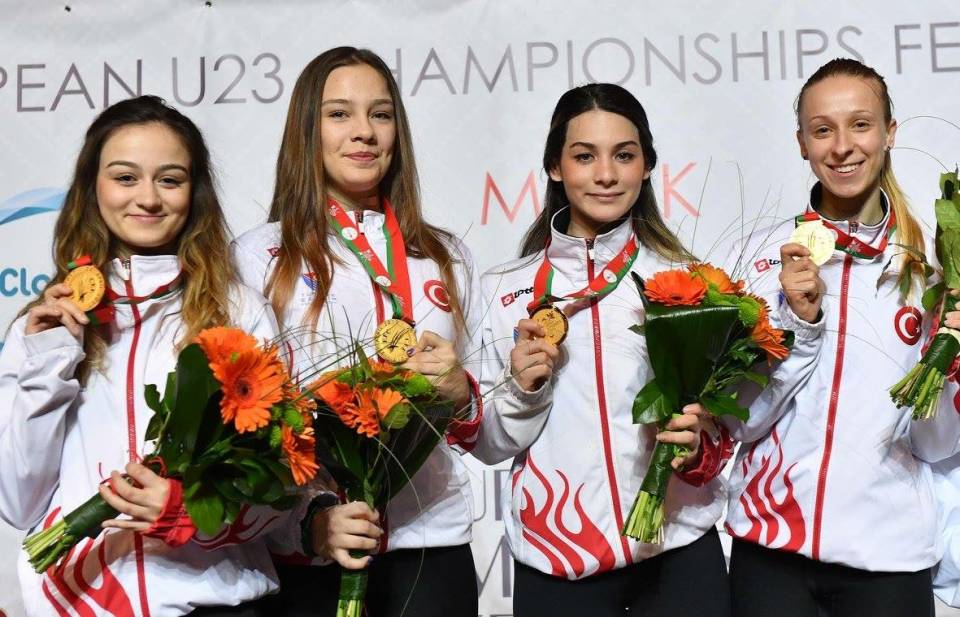 Gözleri olimpiyat madalyasında!