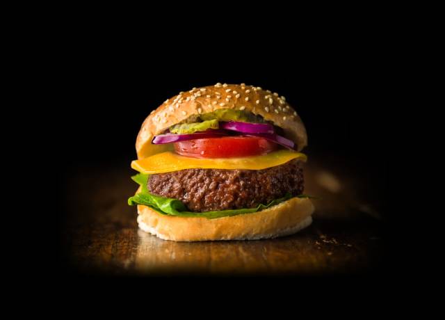 2013’te yapay etle yapılan ilk hamburger... 