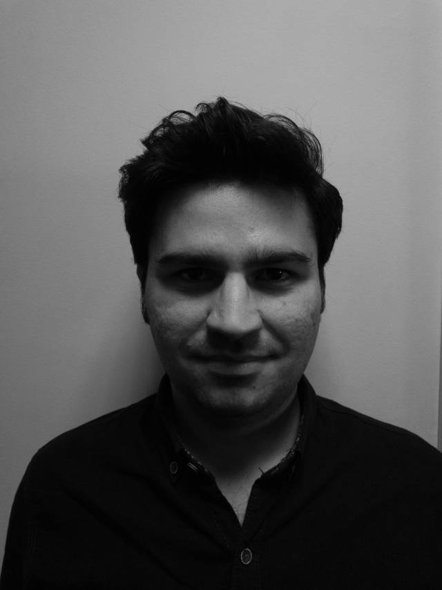 Ali SadeghipourKorabaslo beş yıldır full stack developer olarak IT görev yapıyor.