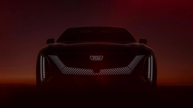 Cadillac’ın ilk elektrikli aracı Lyrig, çıkar çıkmaz büyük ilgi gördü .