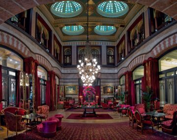 Geçmişle geleceğin buluştuğu Pera Palace 