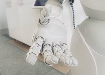 Yapay zeka robotlar şimdi de beyaz perdede!