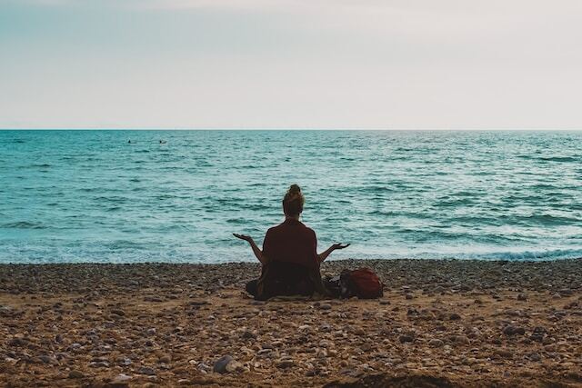 Theta healing seansları, bir veya birden fazla seans sürebiliyor.