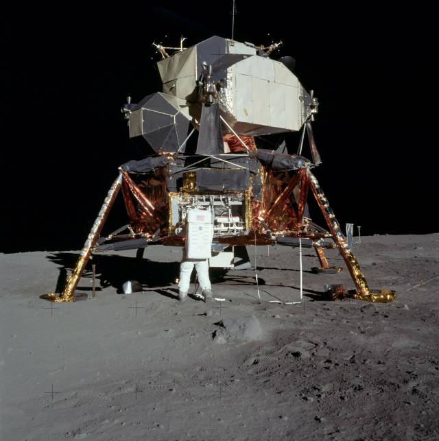 NASA’nın Souldcloud hesabından da Apollo 11’in seslerini dinleyebilirsiniz.
