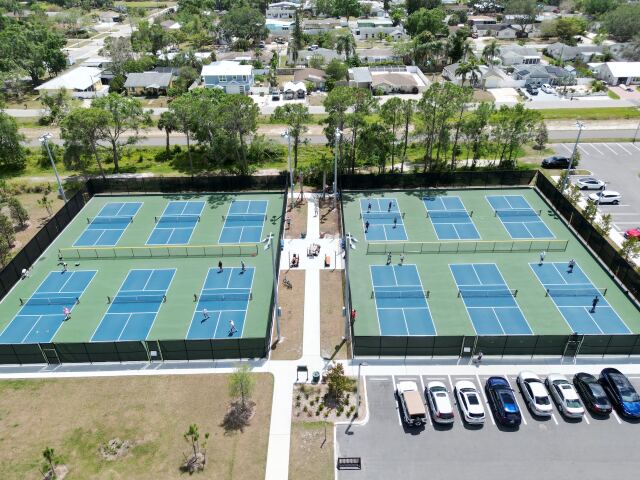Pickleball turnuvaları gün geçtikte tüm dünyada yaygınlaşıyor.