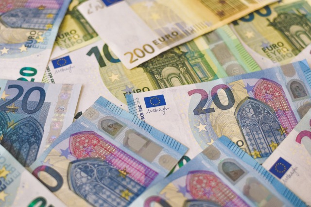 Putin’in rubleyle ticaret konusundaki ısrarı rublenin konvertibilitesini kapatıyor