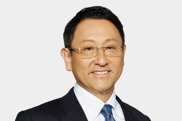 Toyota'nın CEO'su Akio Toyoda "Yapay zekayı güçlendirilmiş zekaya dönüştürmek istiyoruz" dedi.