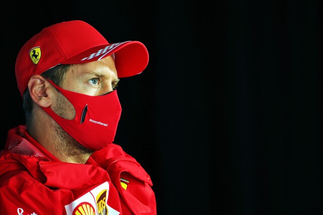 Vettel, çevre gibi konularda kendileri gibi kitlelere ilham verebilecek insanların dikkatli davranması, sesini çıkarması gerektiğini söylüyor.  