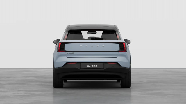 Volvo EX30’un bagaj hacmi, Tesla Model Y’ye göre çok daha küçük. 