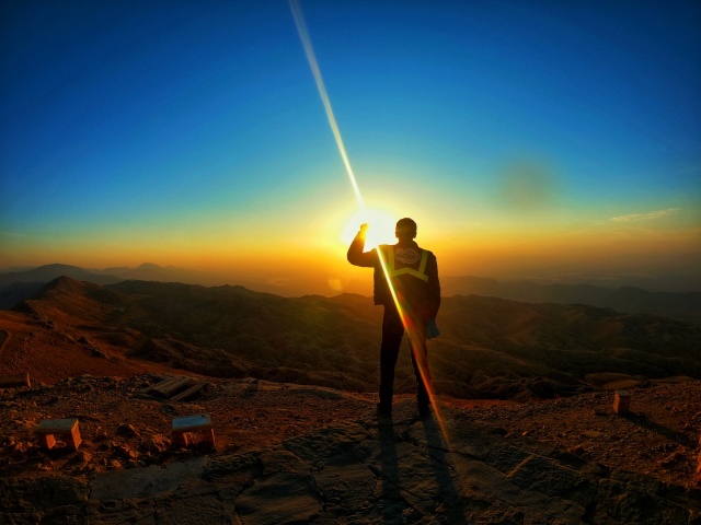 Nemrut Dağında Gün Doğumu