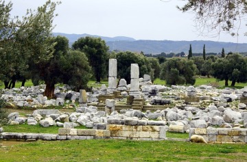 Ege'nin gömülü şehri: Teos ve Dionysos’un izleri