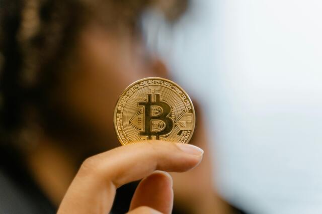 Kripto para birimleri alanındaki işlemler, fintech alanındaki gelişmeler sayesinde çok daha güvenli ve izlenebilir şekilde yapılabiliyor. 