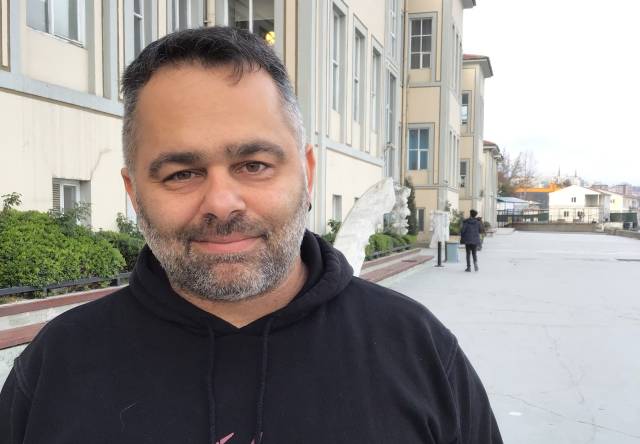 Modern pistlerin tasarımcısı mimar ve yarışçı Tolga Şansal.