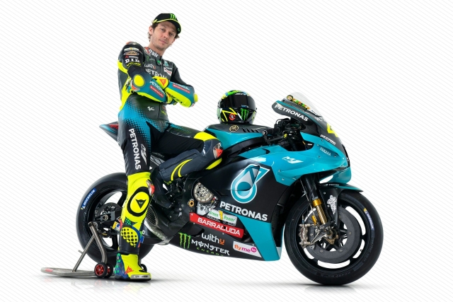 Valentino Rossi Kariyerini Tamamladı