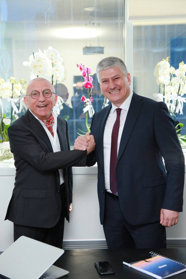 Quick Sigorta CEO'su Levent Uluçeçen ve Genel Müdürü Ahmet Yaşar.