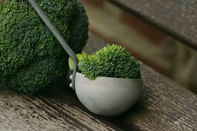 Brokolide bolca vitamin ve karotenoid bulunuyor.