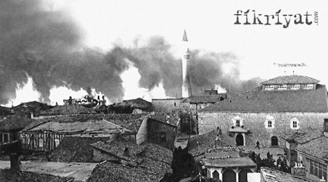  Beyoğlu yangını öyle büyük bir zarara yol açtı ki sigortacılar yetkililerden itfaiye teşkilatı kurulmasını istedi.