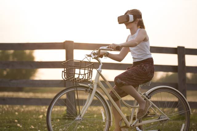 VR uygulamaları, hedef kitleye ürünü almadan deneyimletme şansı yaratıyor.