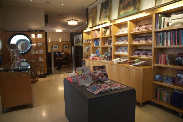 Pera Müzesi Artshop’taki ürünler müzedeki sergilerden ve Anadolu kültüründen ilham alıyor.