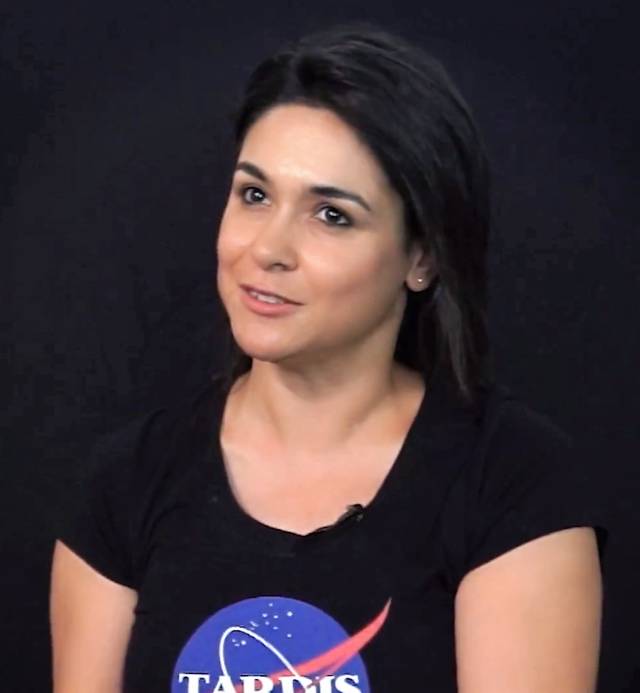 Betül Kaçar ilk uluslararası bilim ödülünü 19 yaşında kazandı.
